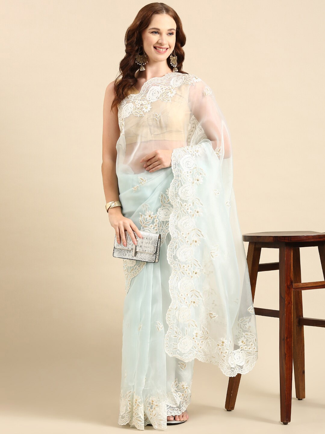 

Anouk Blue & Gold-Toned Floral Embroidered Organza Saree