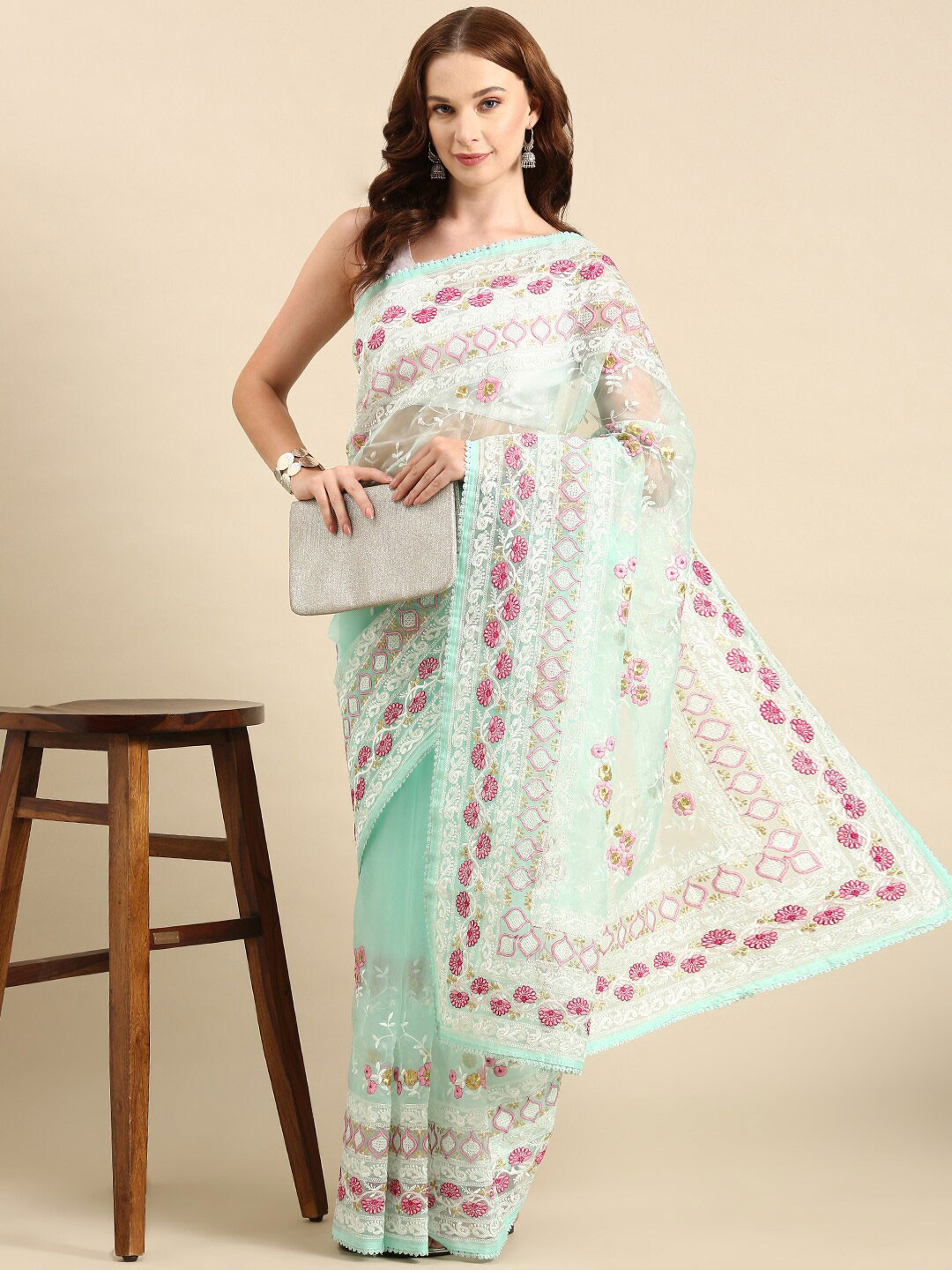 

Anouk Floral Embroidered Organza Saree With Blouse Piece, Sea green