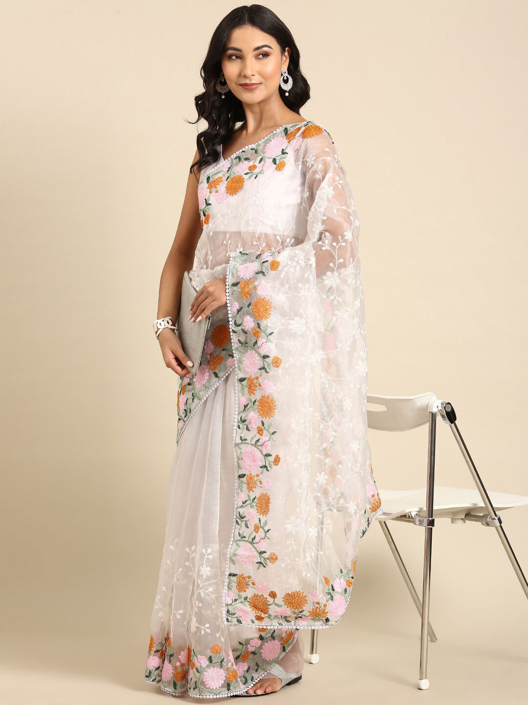 

Anouk Floral Embroidered Organza Saree With Blouse Piece, Off white