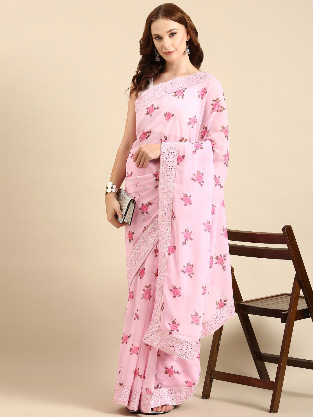 

Anouk Floral Sequinned Poly Georgette Saree With Blouse Piece, Pink