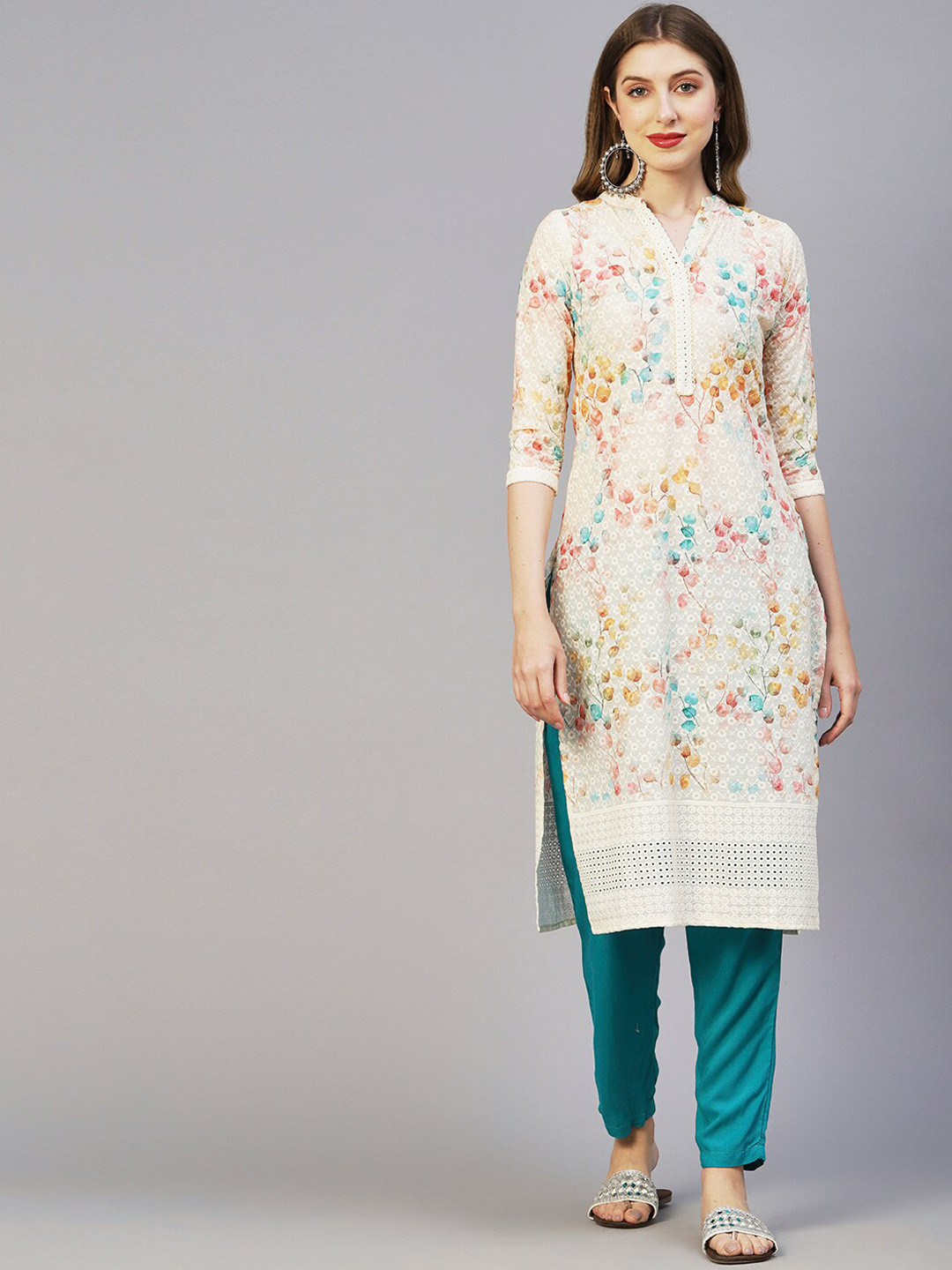 

FASHOR Yellow & Blue & White Floral Printed Thread Work Cotton Kurta