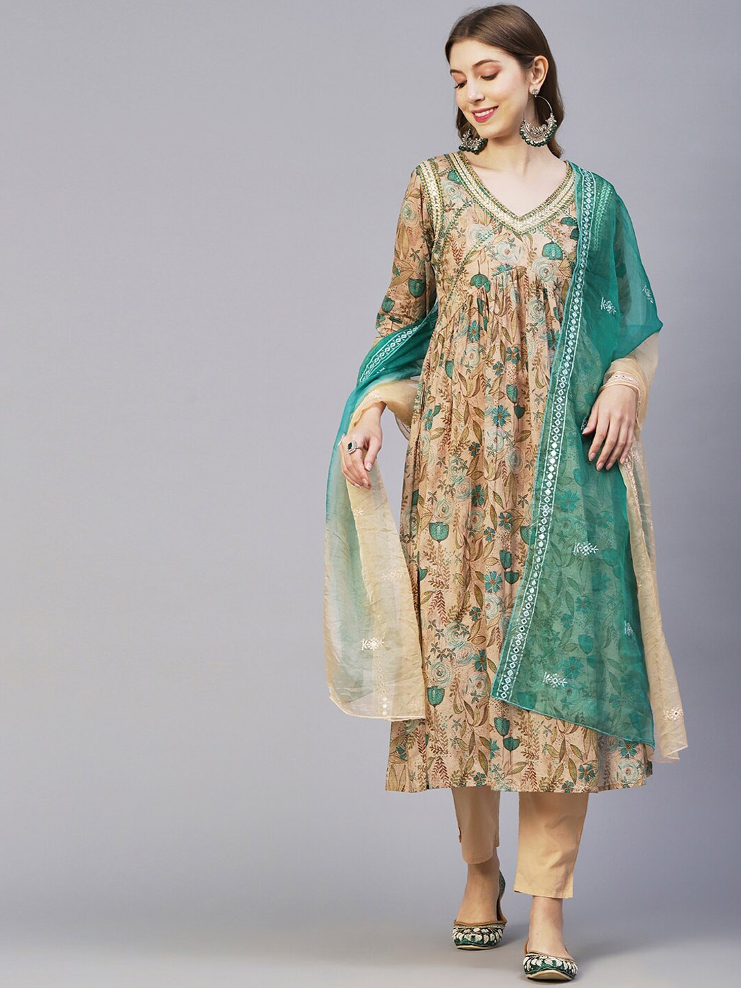 

FASHOR Beige & Green Floral Printed Sequinned Pure Cotton Kurta With Trousers & Dupatta