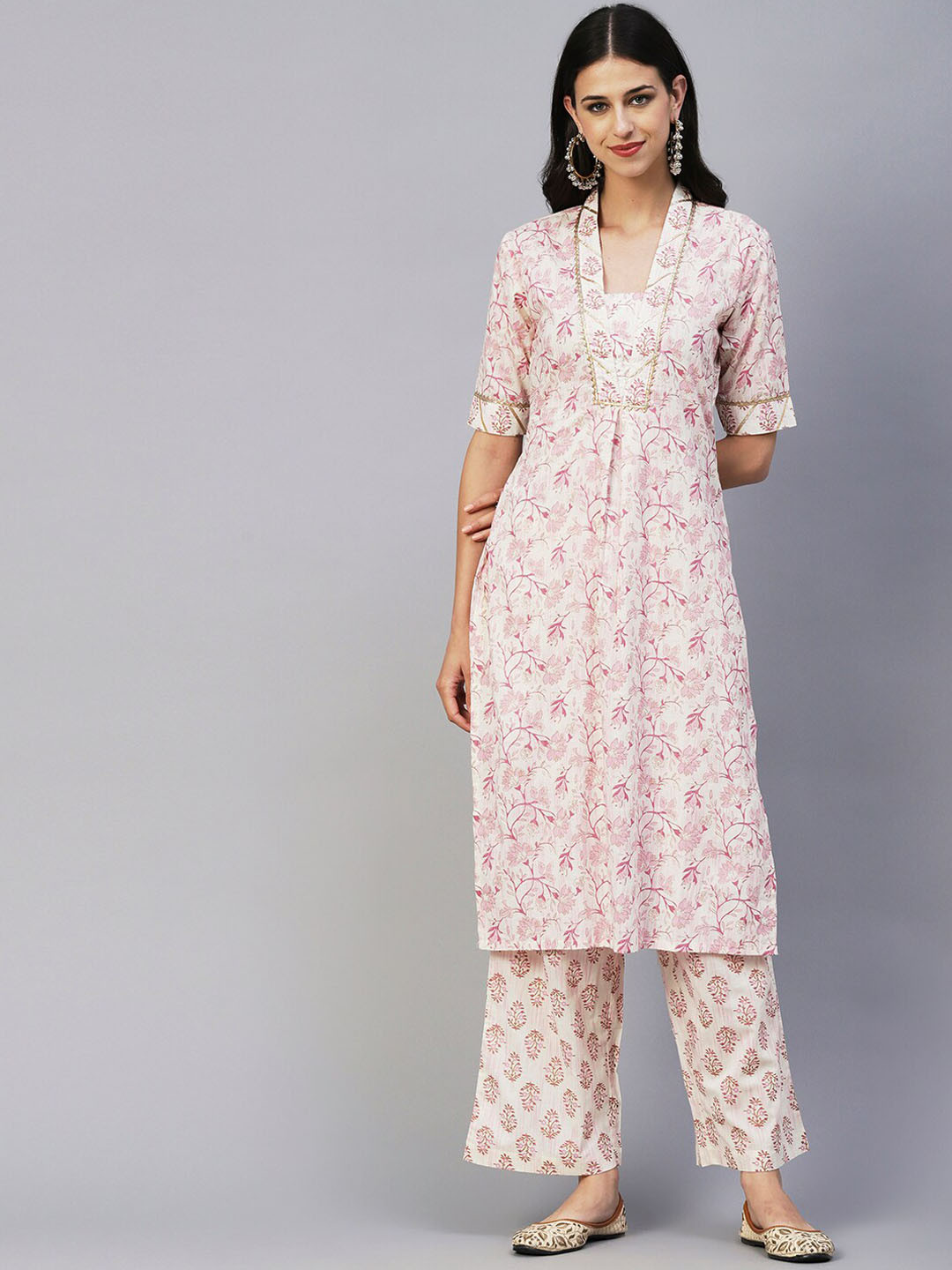 

FASHOR Pink & White Floral Printed V Neck Gotta Patti Pure Cotton Kurta With Palazzos