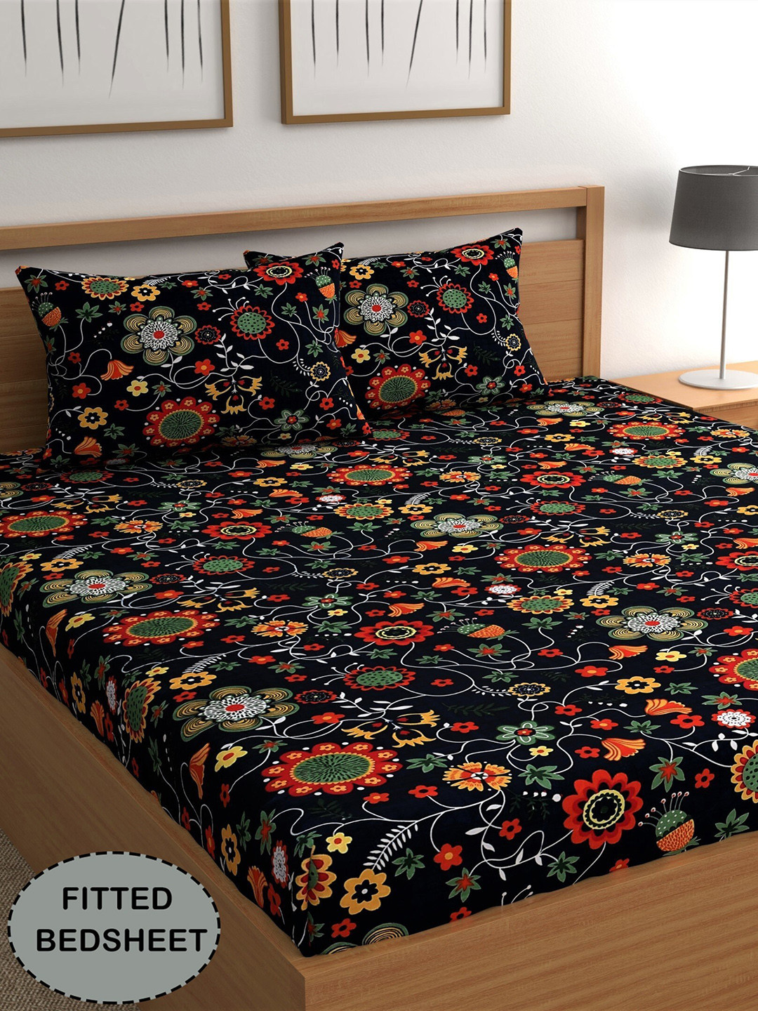 

CG HOMES Black & Red Floral Fitted 210 TC Queen Bedsheet With 2 Pillow Covers