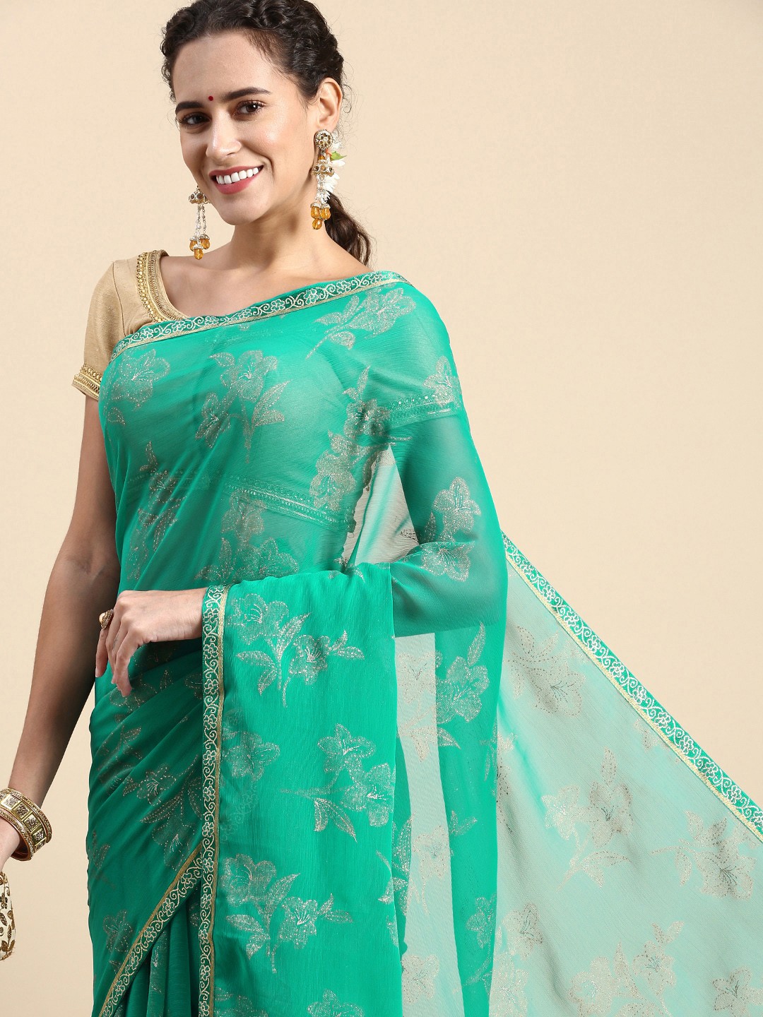 

Indian Women Floral Zari Saree, Turquoise blue