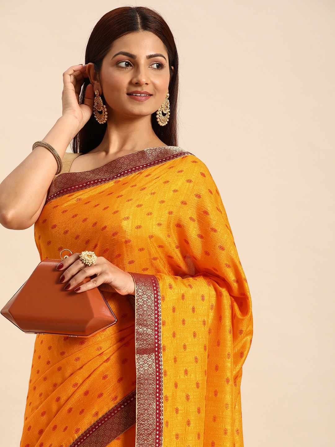 

Indian Women Foil Printed Zari Silk Blend Saree, Yellow