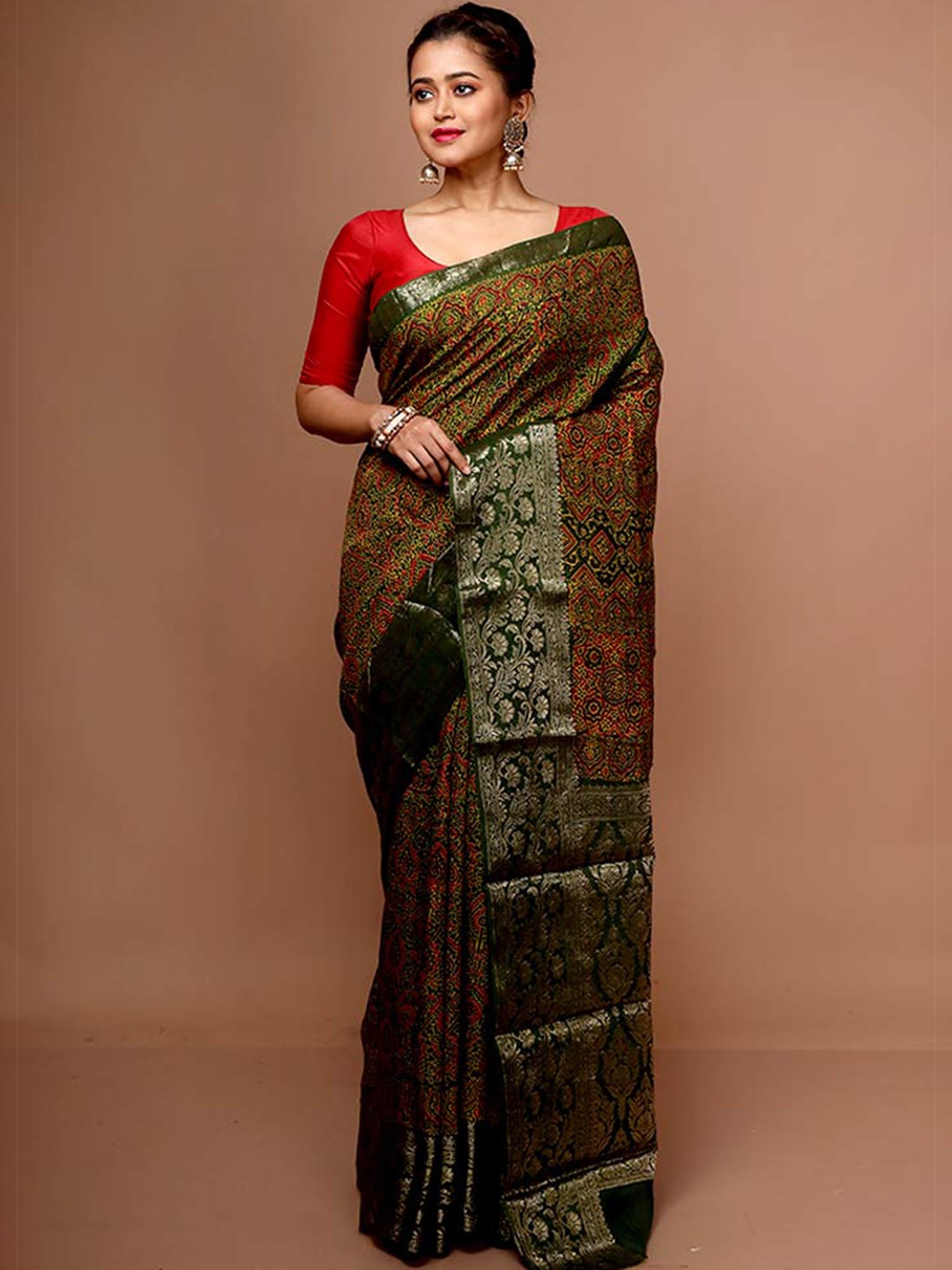 

AllSilks Ethnic Motifs Printed Chanderi Saree, Green