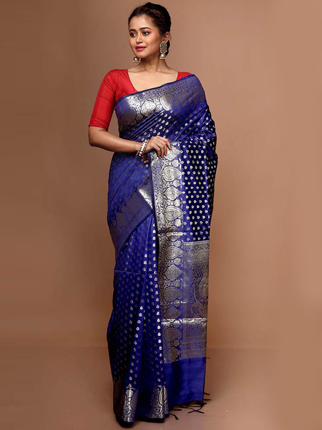 

AllSilks Blue & Gold-Toned Woven Design Zari Art Silk Saree