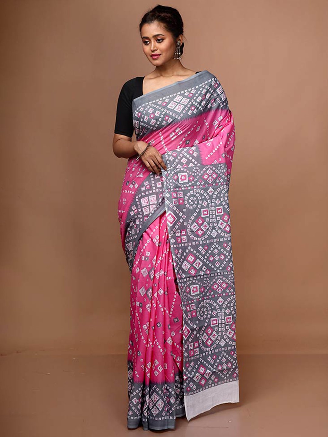 

AllSilks Bandhani Printed Saree, Pink