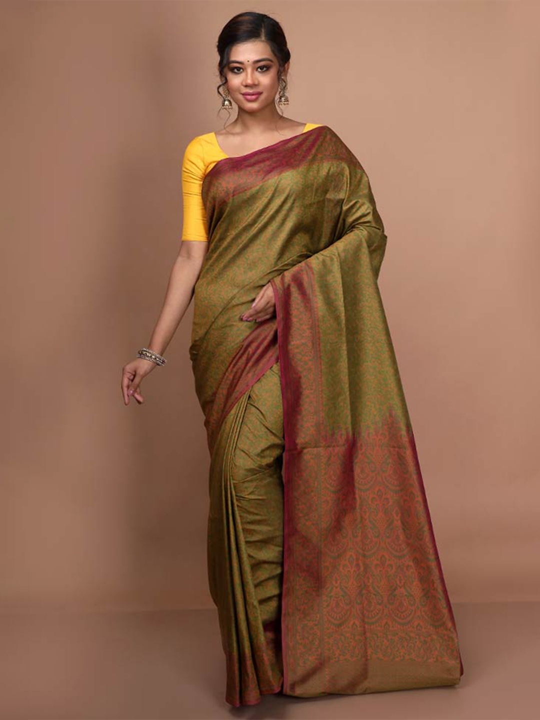 

AllSilks Ethnic Motif Silk Blend Saree With Blouse Piece, Green