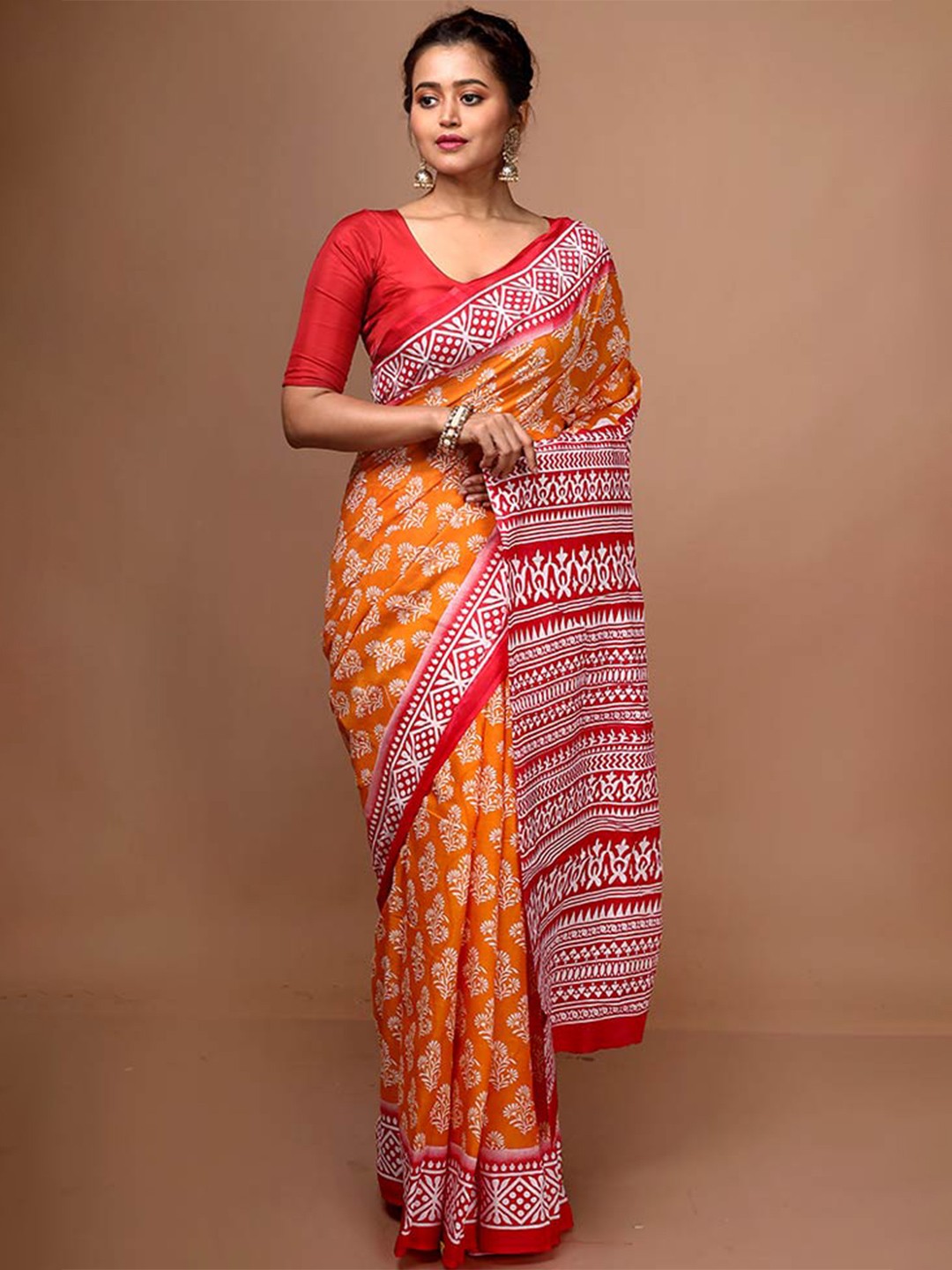 

AllSilks Ethnic Motifs Printed Saree, Yellow