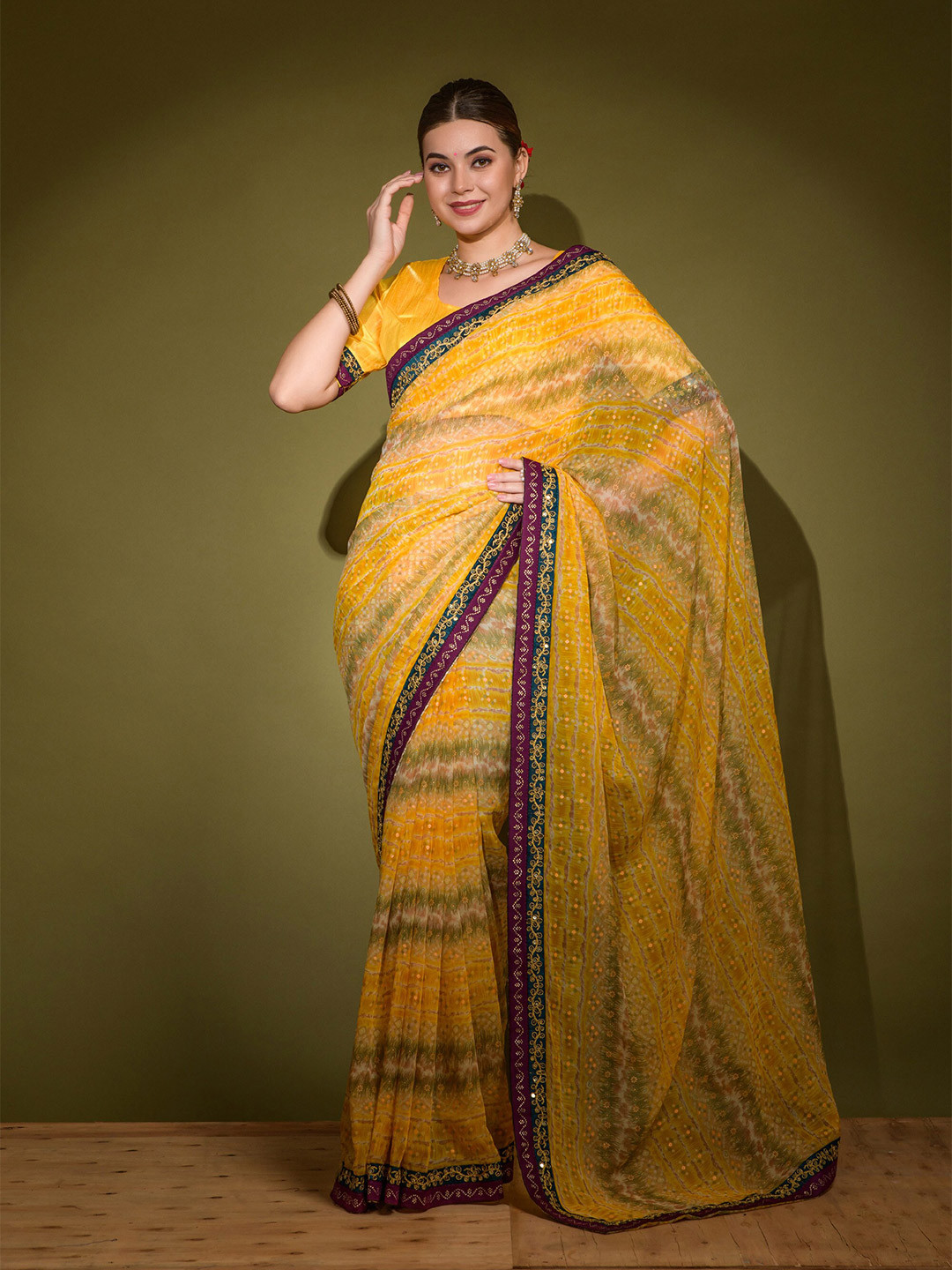 

elora Bandhani Printed Embroidered Saree, Yellow