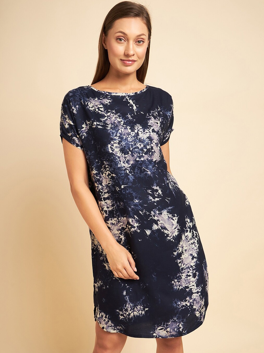 

Sweet Dreams Navy Blue & Off White Abstract Printed Nightdress
