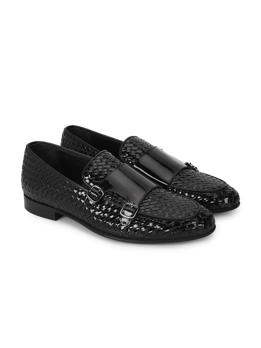 

MOLYER Men Woven Design Leather Loafers, Black