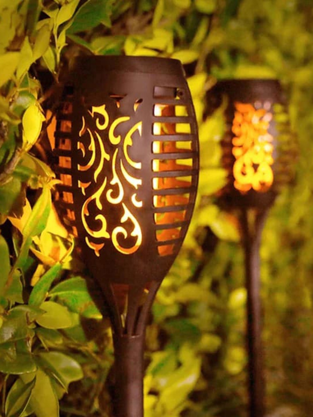 

THE ARTMENT Modern Art 4-Pieces Black Textured Sunfire Torch Lamps