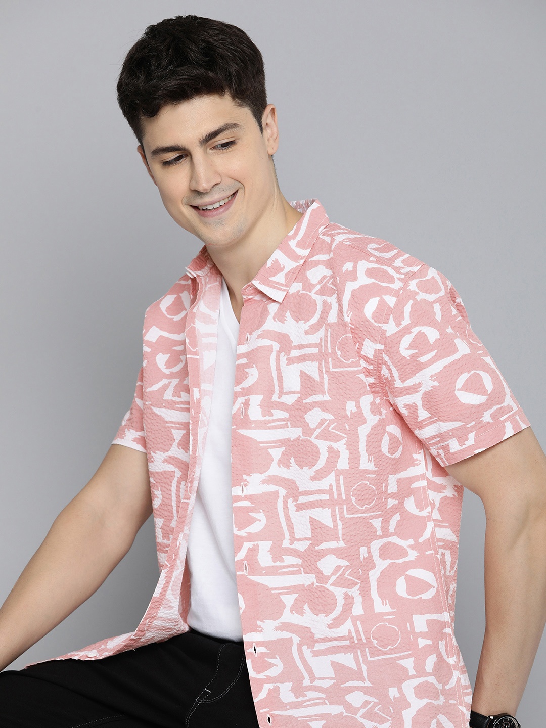 

HERE&NOW Men Slim Fit Opaque Printed Cotton Casual Shirt, Pink