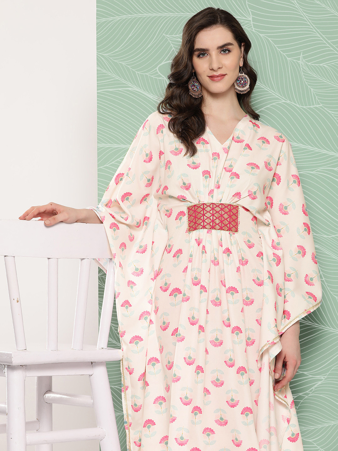 

Ahalyaa Women Floral Printed Flared Sleeves Gotta Patti Crepe Kaftan Kurta, Off white