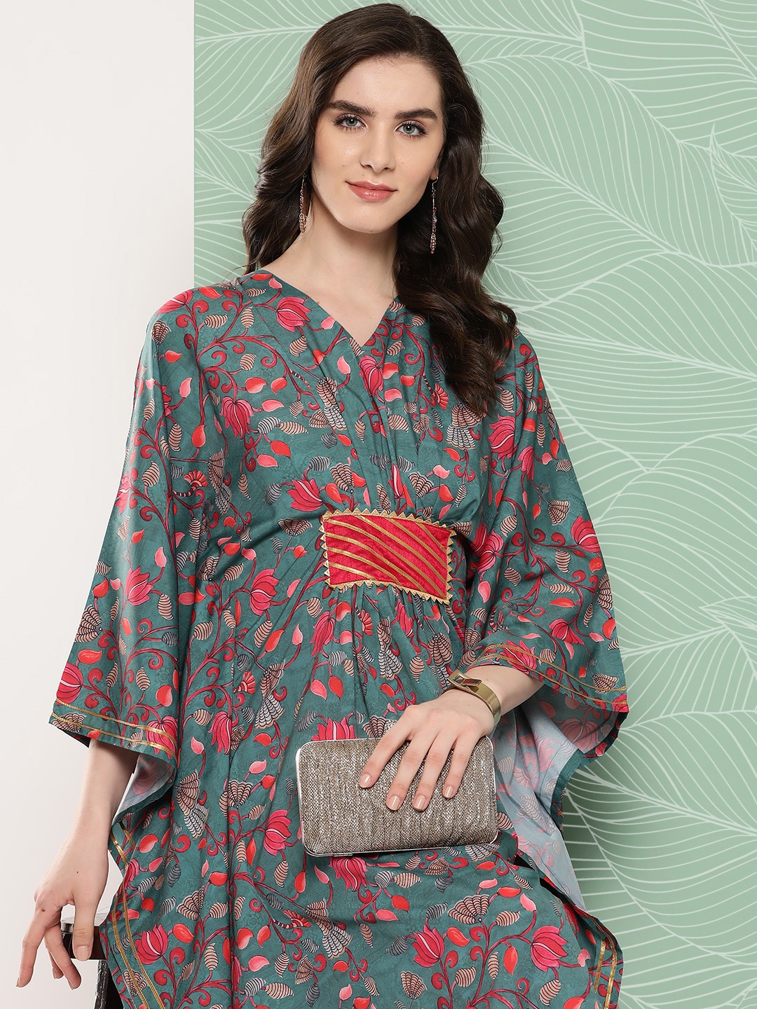 

Ahalyaa Women Floral Printed Flared Sleeves Gotta Patti Crepe Kaftan Kurta, Green