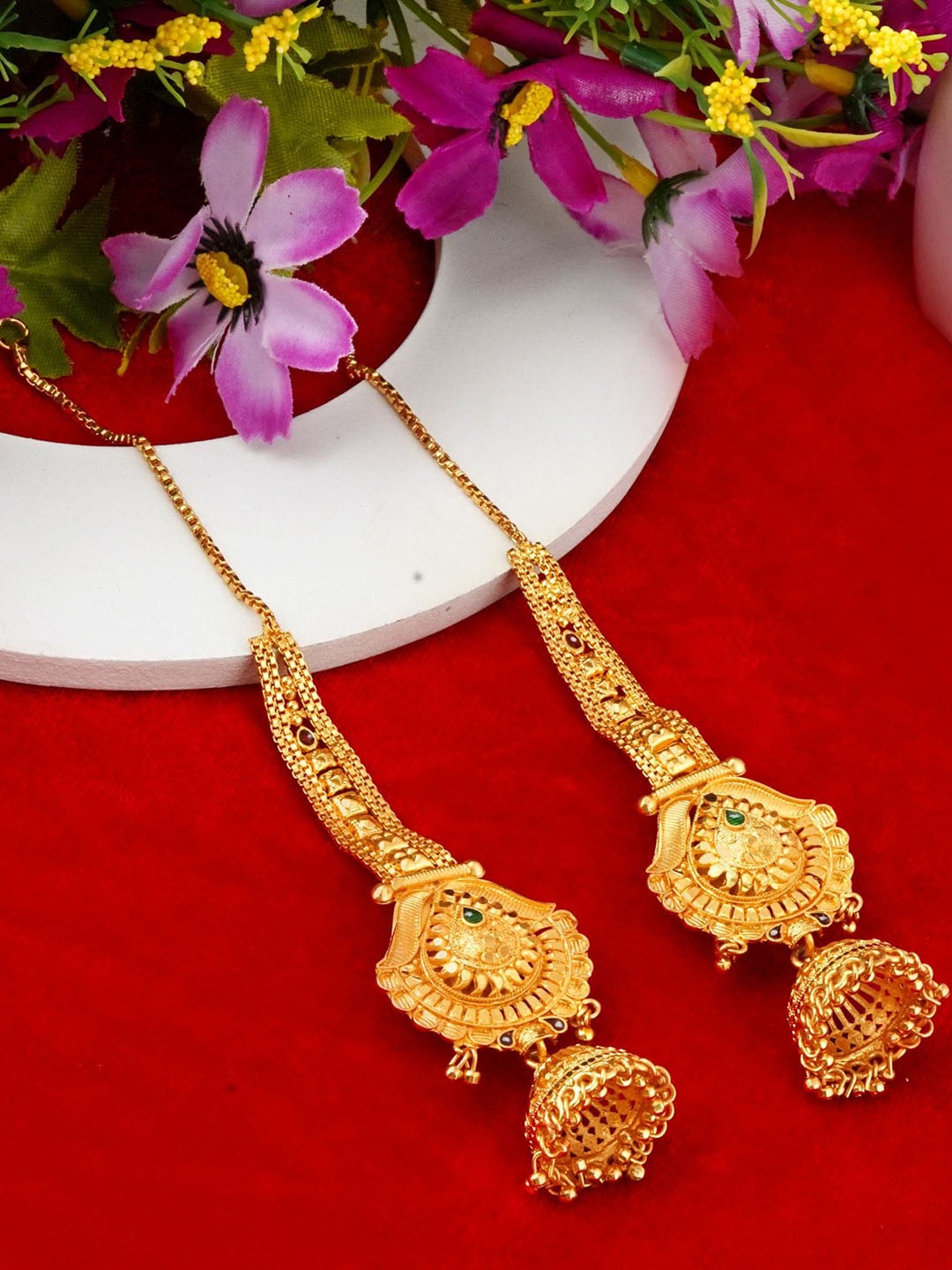 

MANSIYAORANGE Gold-Plated Dome Shaped Jhumkas Earrings