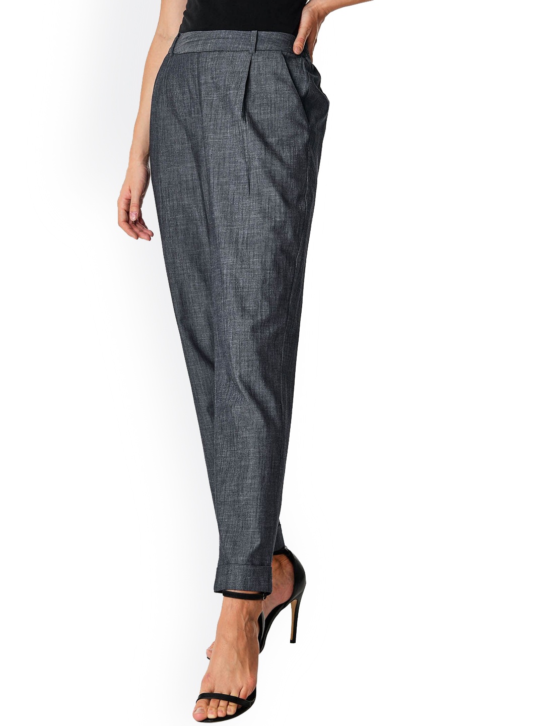 

Zapelle Women Mid-Rise Straight Fit Pleated Chambray Trousers, Grey