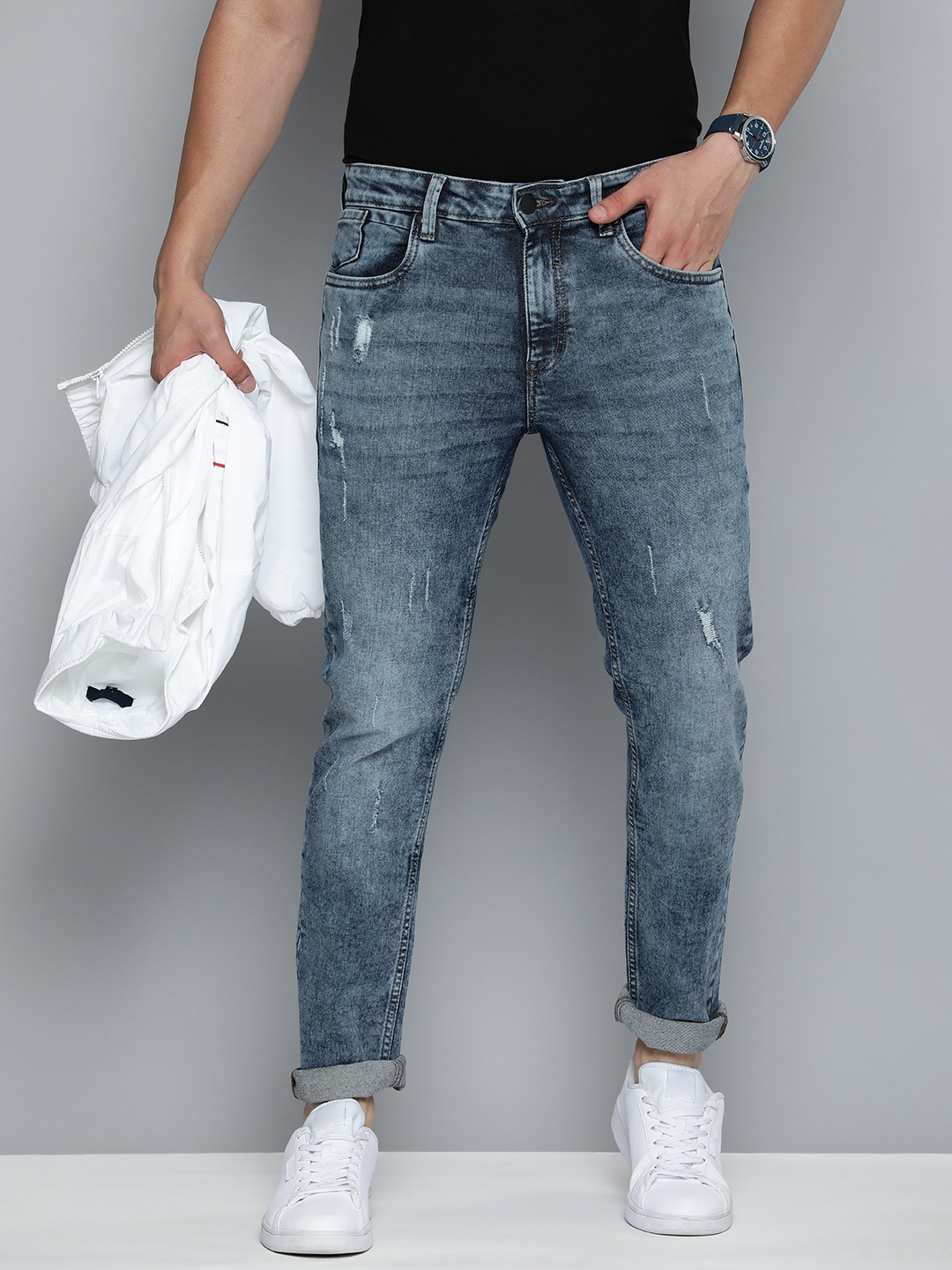 

Mast & Harbour Men Tapered Fit Low Distress Acid Wash Stretchable Jeans, Blue