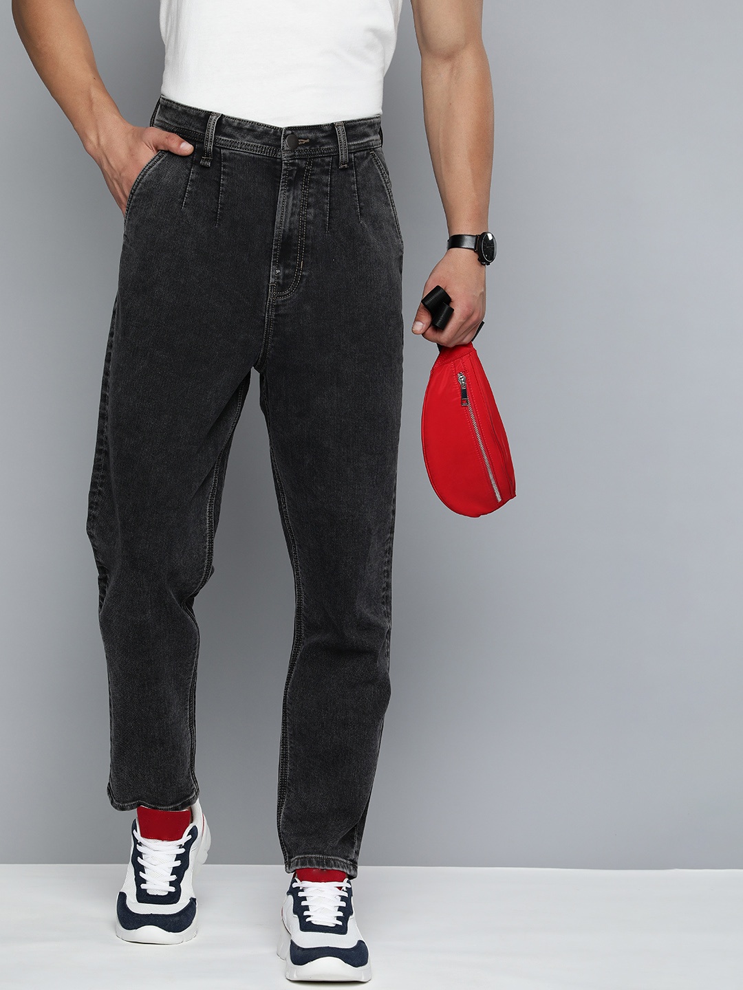 

Mast & Harbour Men Stretchable Jeans, Charcoal