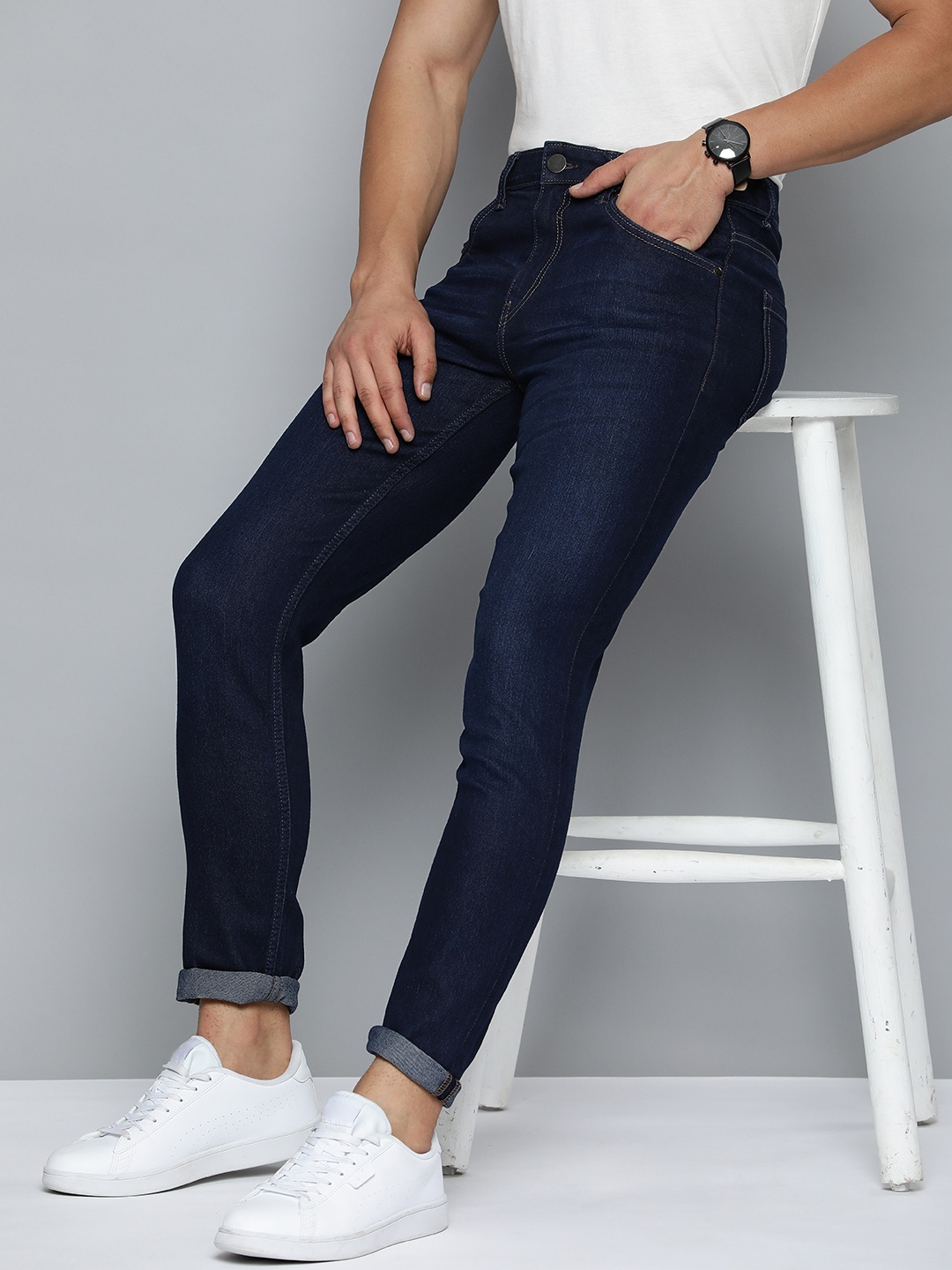 

Mast & Harbour Men Tapered Fit Stretchable Jeans, Navy blue