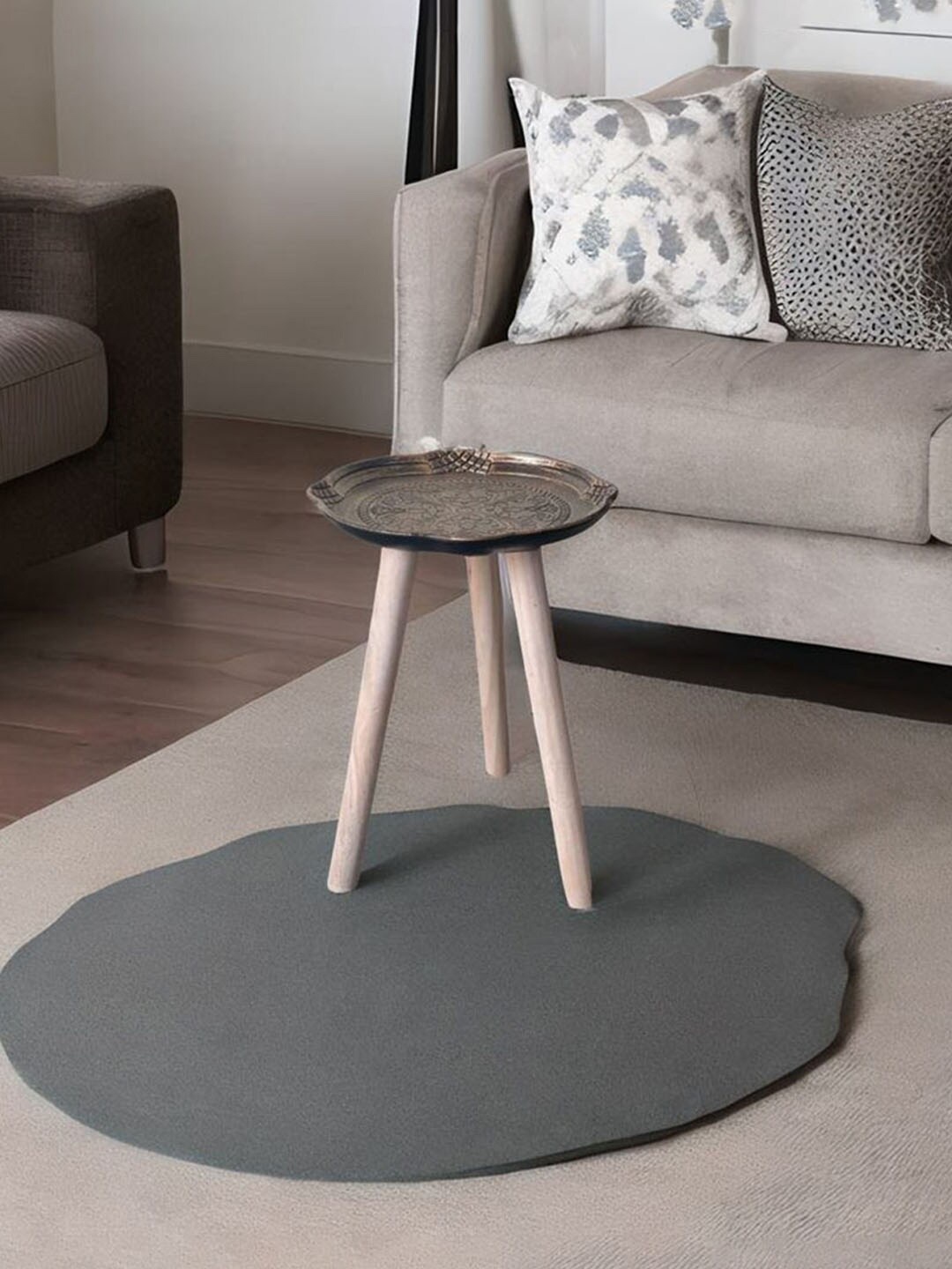 

Art Street Textured Round Stool Wooden Table, Black