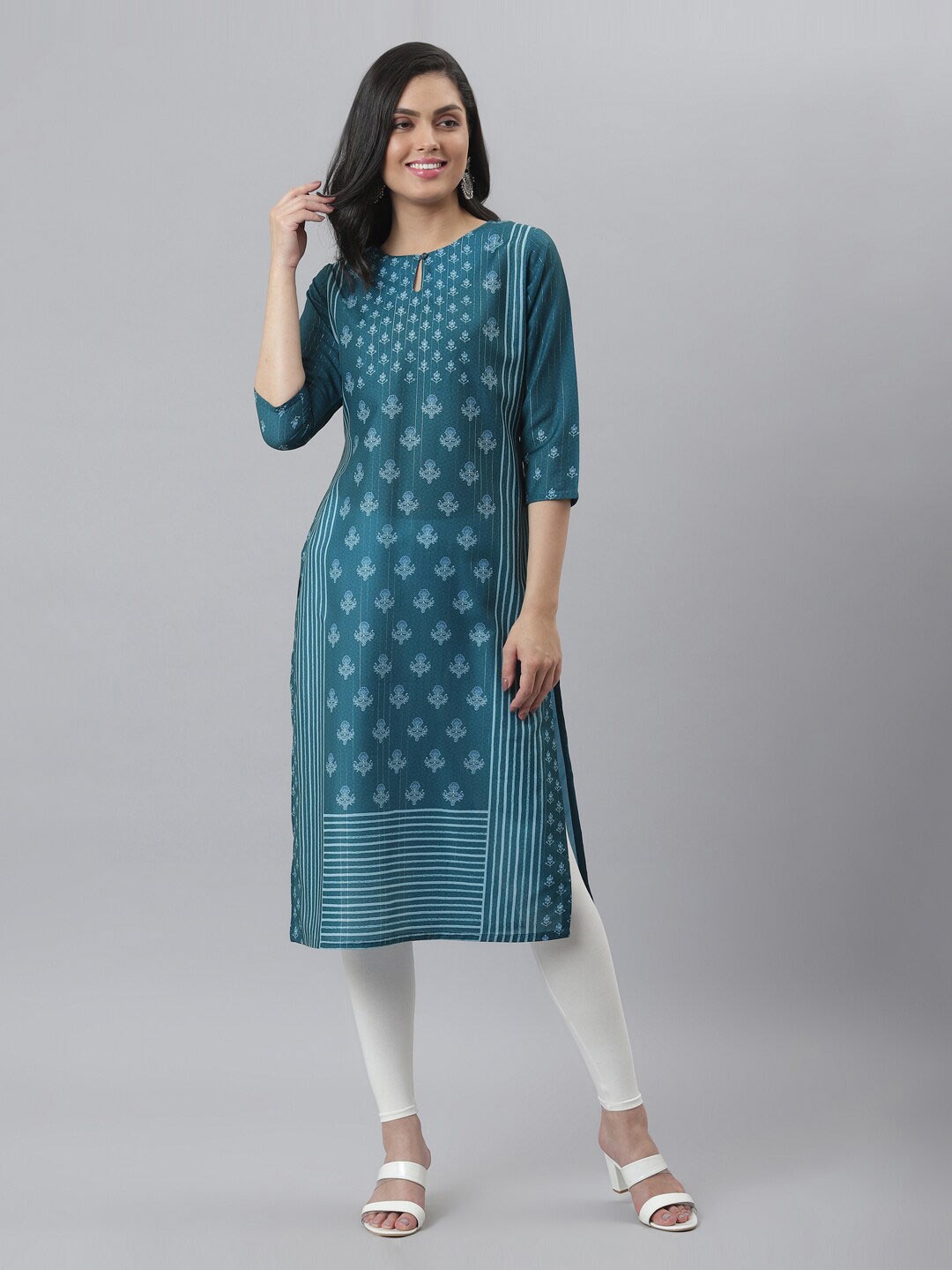 

FASHION DREAM Keyhole Neck Ethnic Motifs Printed Straight Kurta, Blue