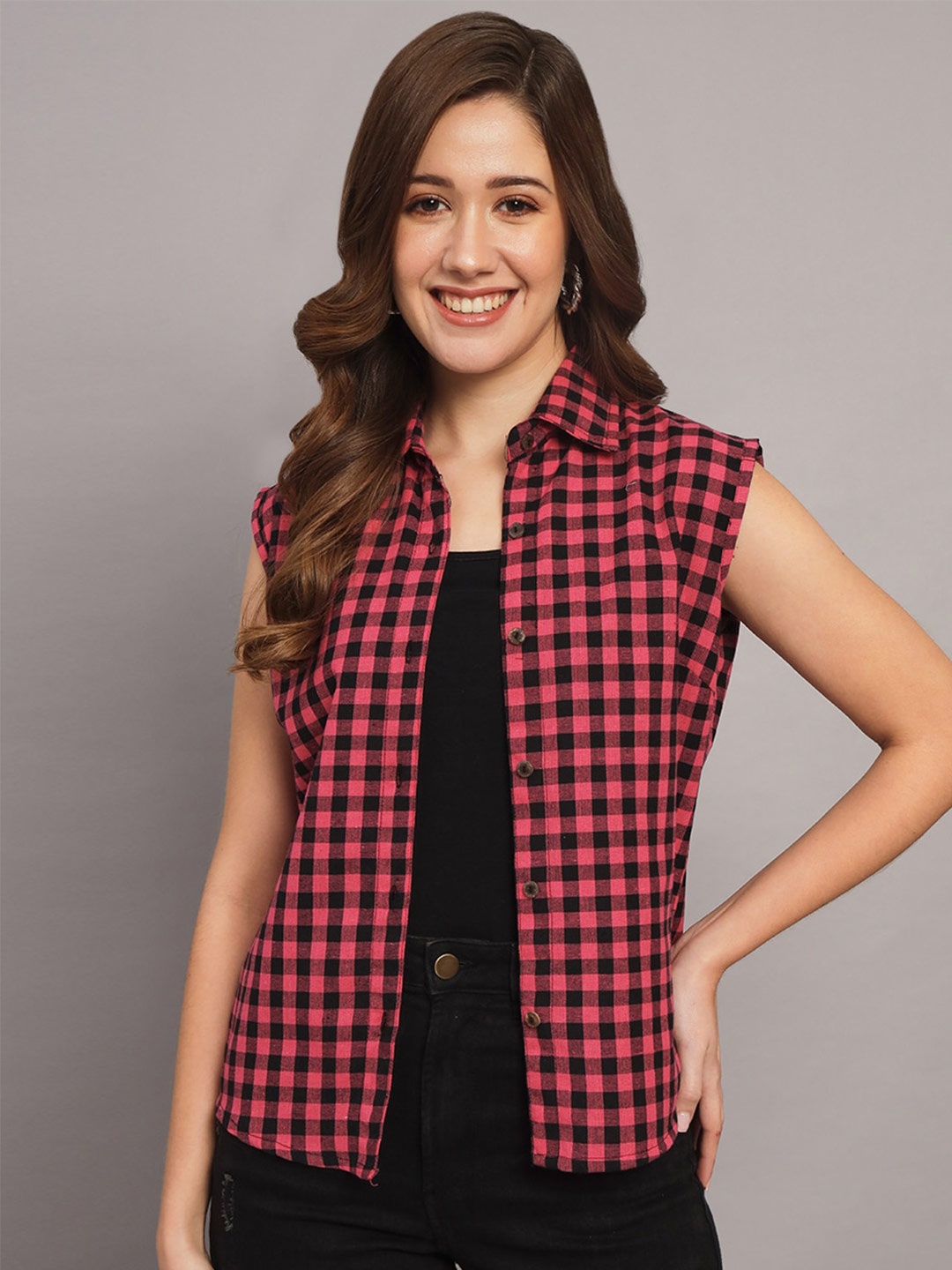 

Funday Fashion Gingham Checked Sleeveless Casual Shirt, Pink