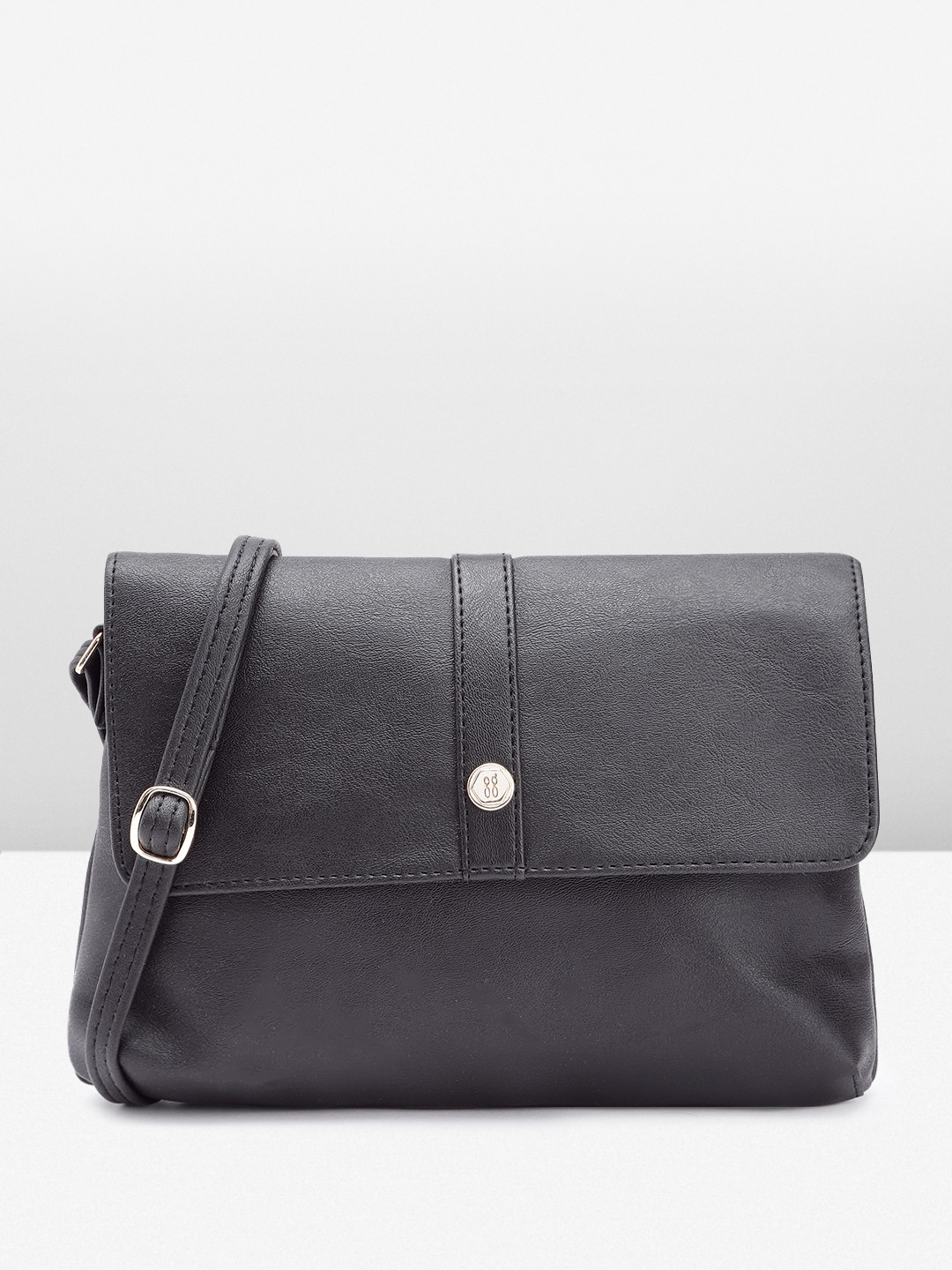 

Baggit Solid PU Structured Sling Bag, Black