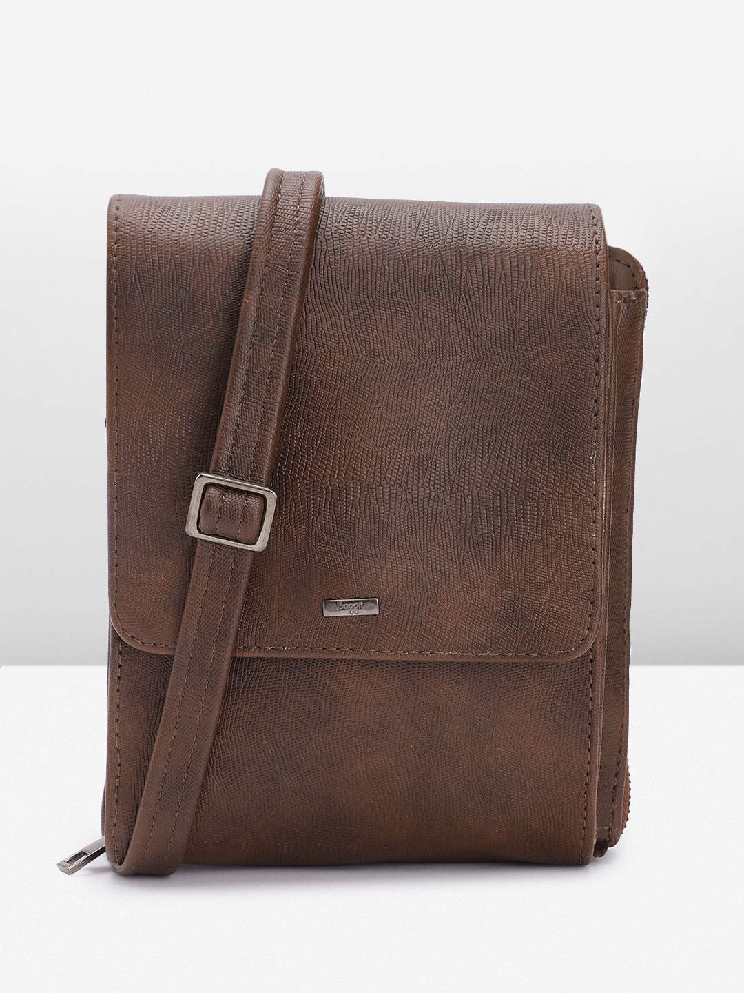 

Baggit Women Textured Sling Bag, Brown