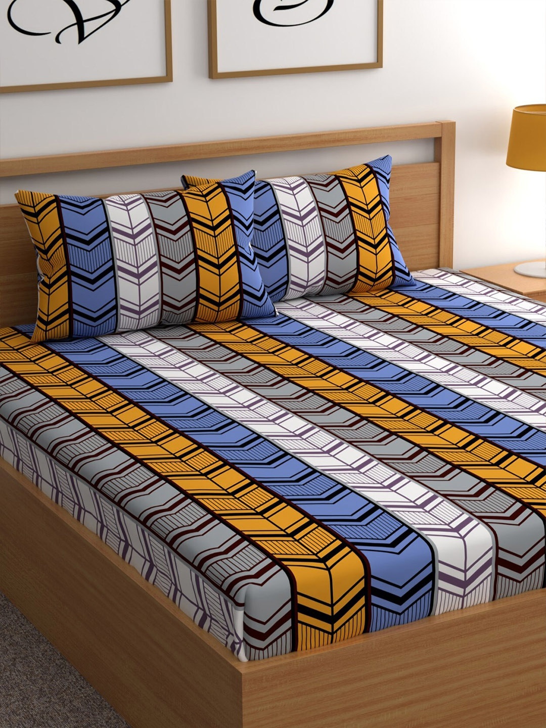 

CG HOMES Grey & Blue Geometric 180 TC Queen Bedsheet With 2 Pillow Covers