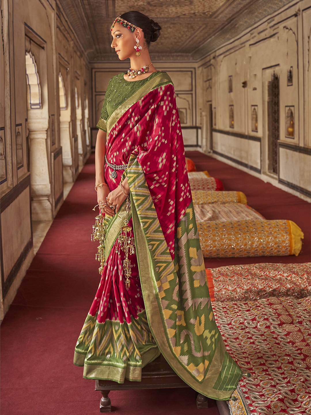 

Phenav Ethnic Motifs Printed Zari Border Ikat Silk Saree with Blouse, Red