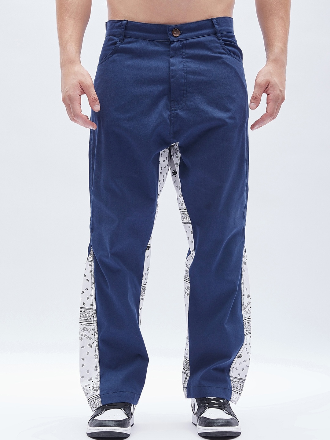 

FUGAZEE Men Ethnic Motifs Printed Relaxed Loose Fit Easy Wash Pure Cotton Trousers, Navy blue