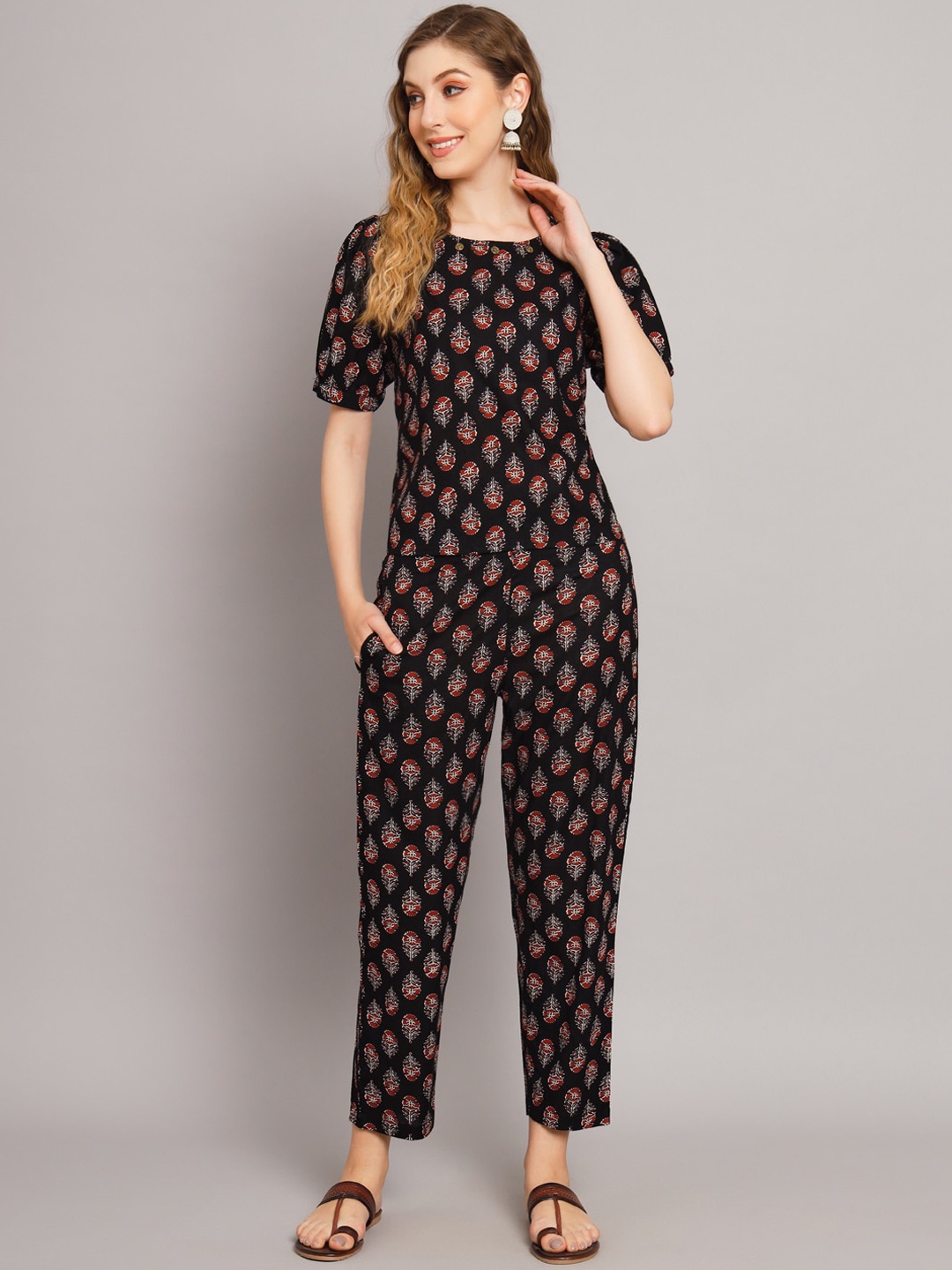 

DECKEDUP Ethnic Motif Printed Top With Trousers Co-Ords, Black
