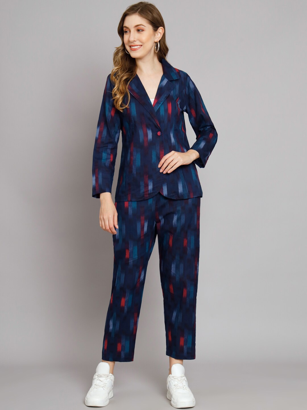 

DECKEDUP Ikat Printed Linen Blazer With Trousers Co-Ords, Blue