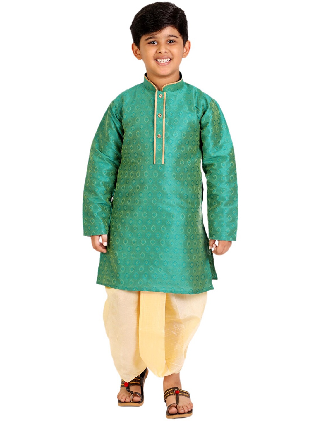 

Pro-Ethic STYLE DEVELOPER Boys Green Regular Kurta with Pyjamas