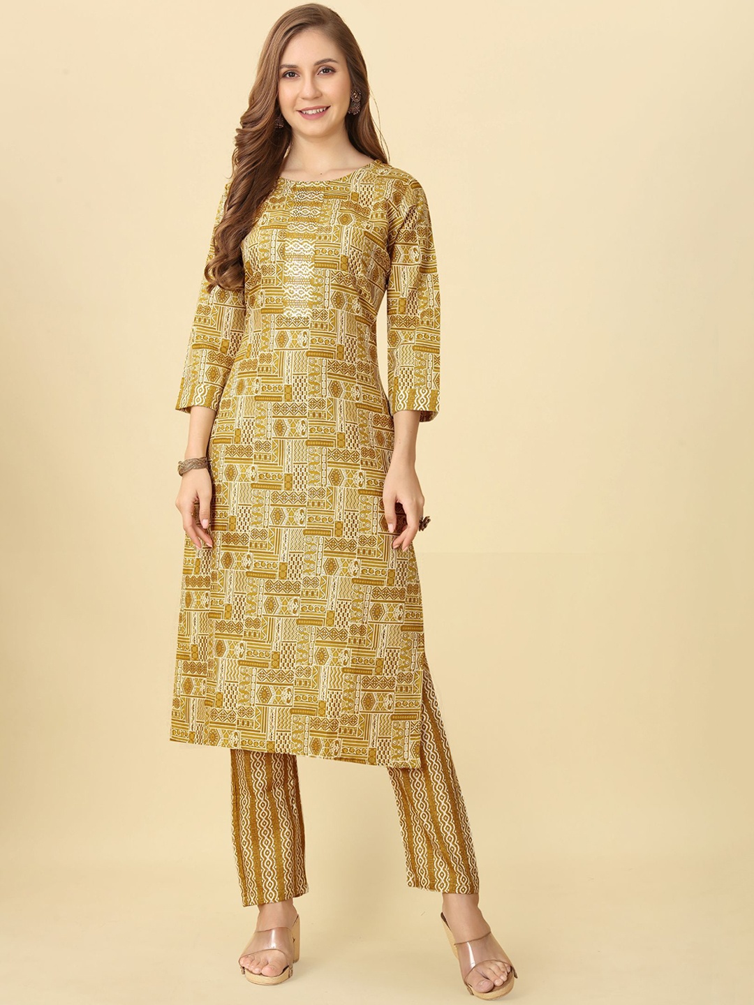 

KALINI Women Yellow Printed Regular Kurta with Trousers