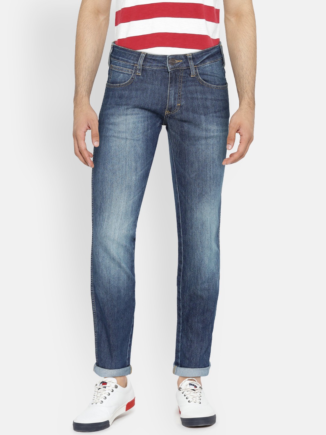 

Wrangler Men Blue Slim Fit Low-Rise Clean Look Stretchable Jeans