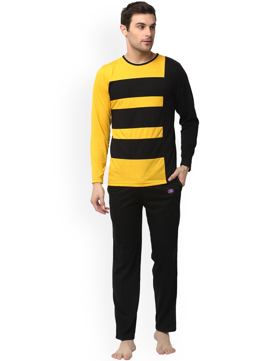 

VIMAL JONNEY Men Lounge Striped Night Suit, Black