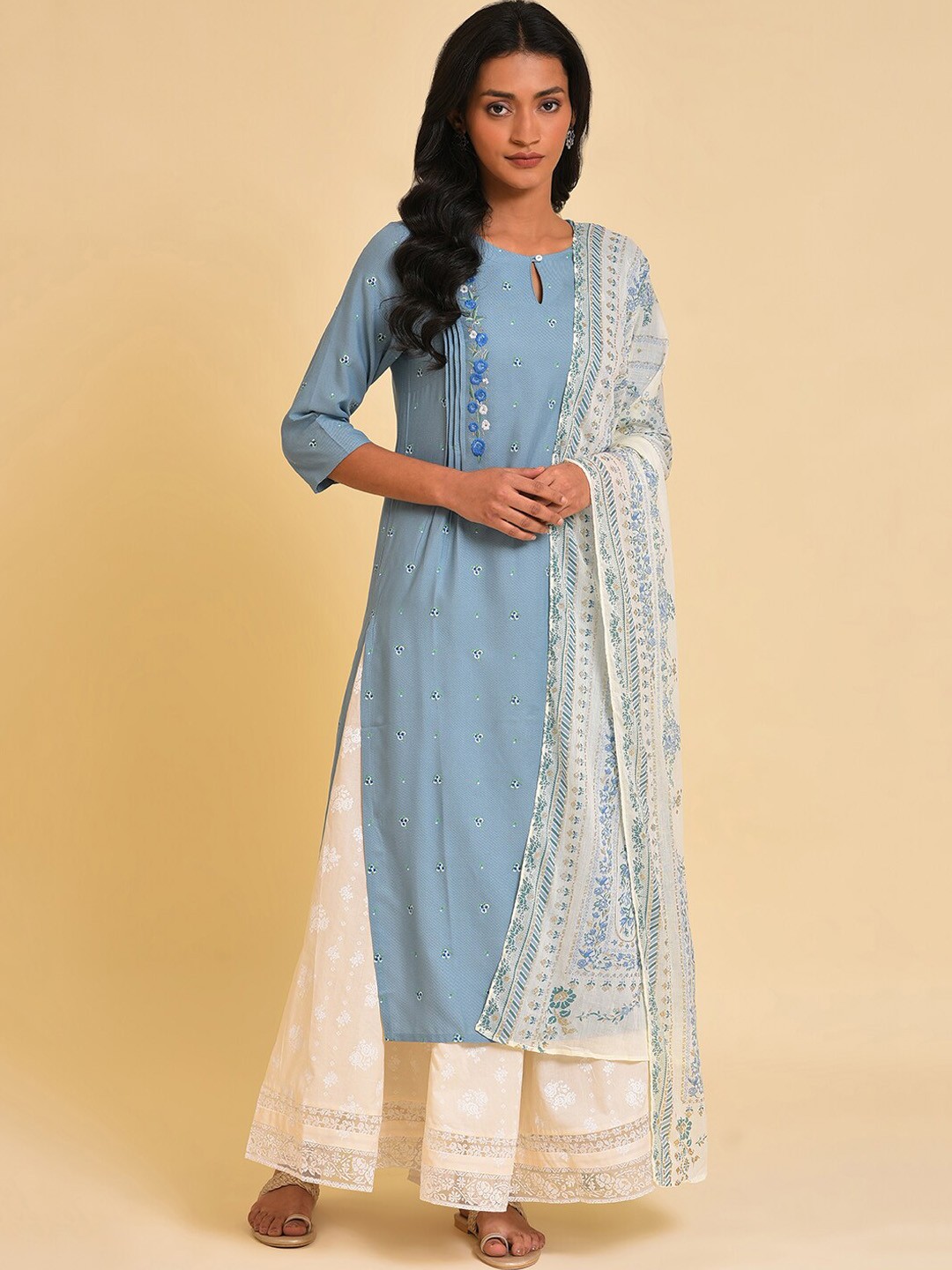 

W Blue Floral Embroidered Keyhole Neck Thread Work Kurta