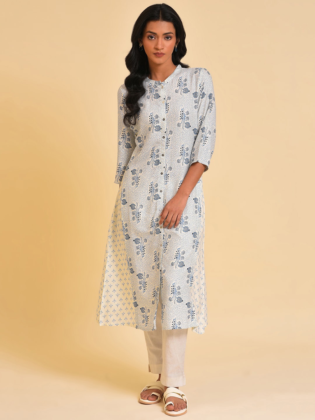 

W White & Blue Ethnic Motifs Printed A-Line Kurta
