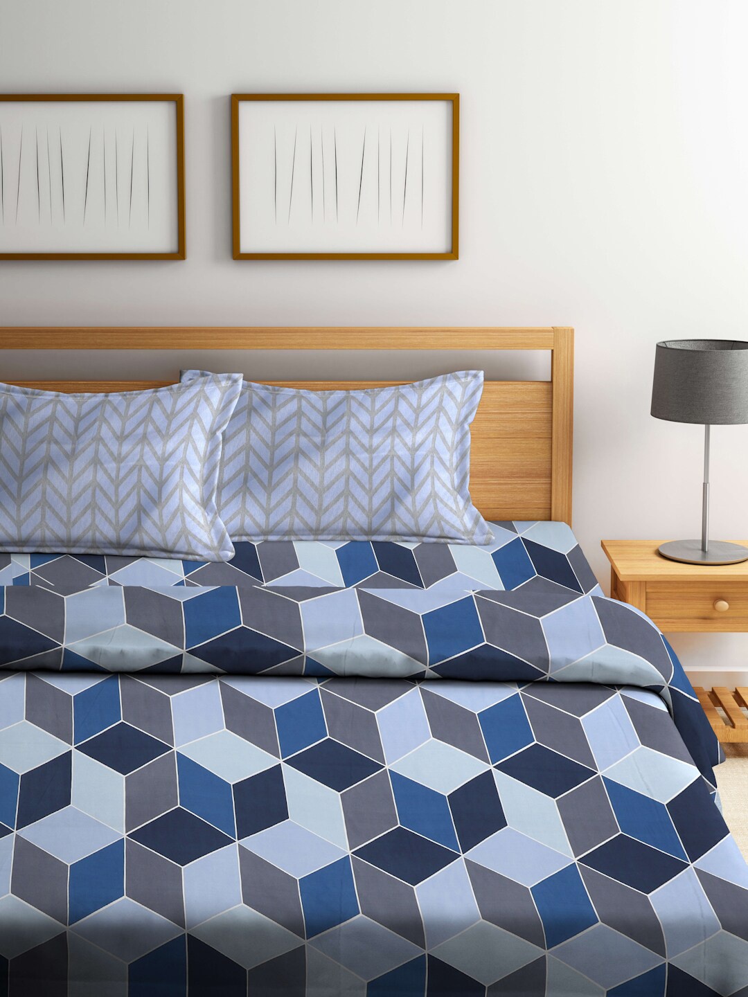 

Miaz Lifestyle Grey & Blue Geometric Printed Pure Cotton Double King Bedding Set