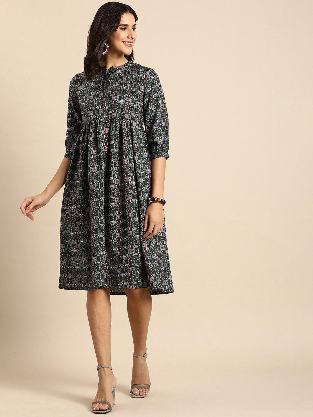 

Sangria Floral Print Empire Dress, Multi