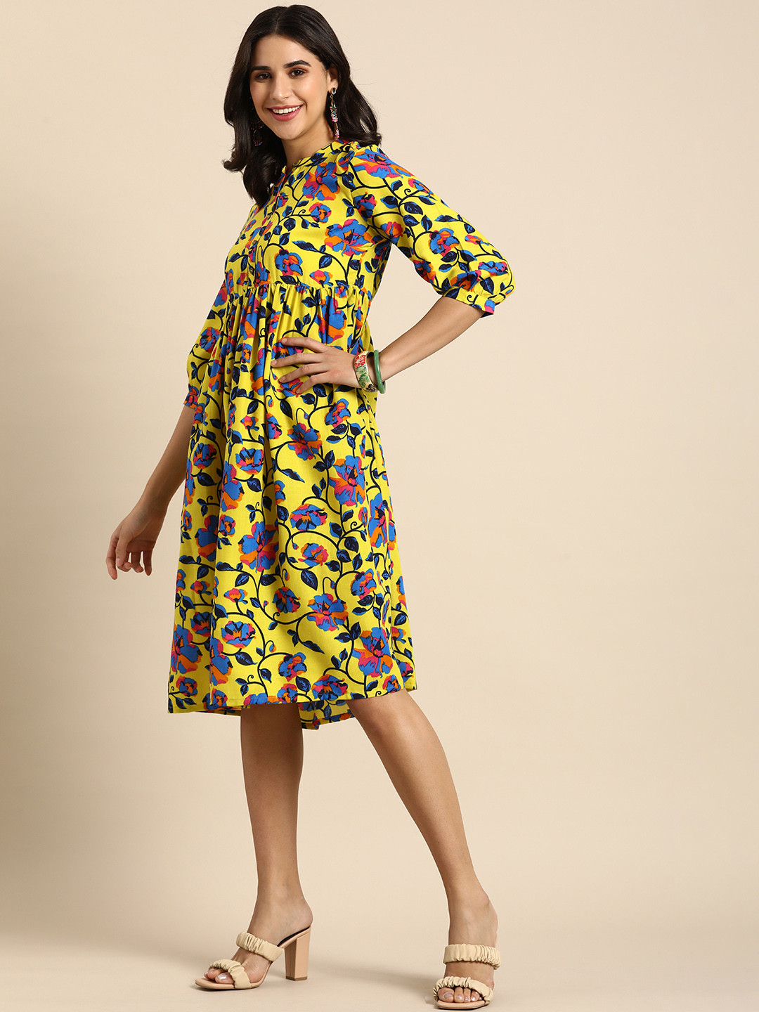

Sangria Floral Print Empire Dress, Yellow