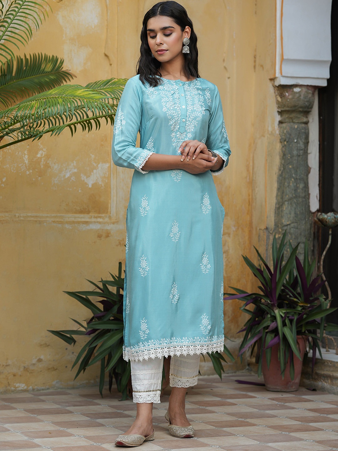 

Juniper Turquoise Blue & White Floral Printed Sequinned Kurta