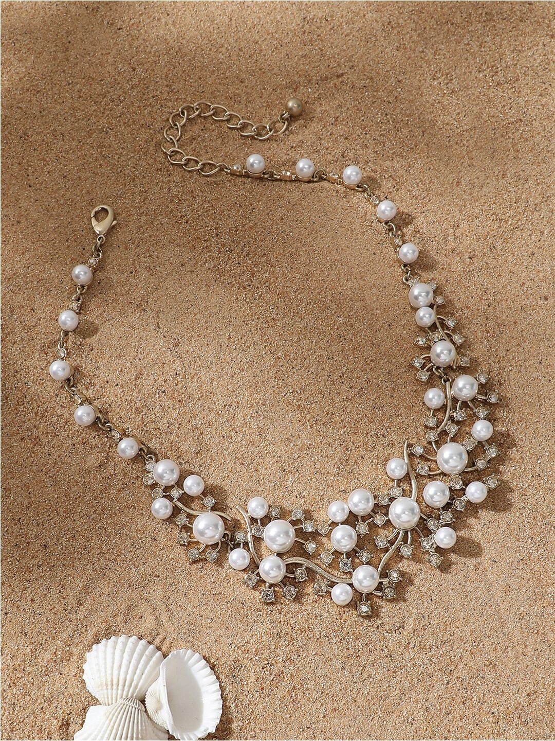 

SOHI Gold-Plated Statement Necklace
