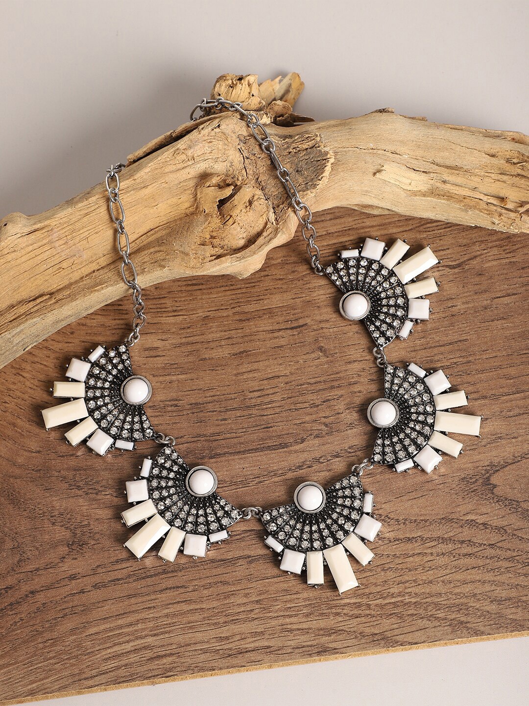 

SOHI Silver-Plated Stone-Studded Necklace