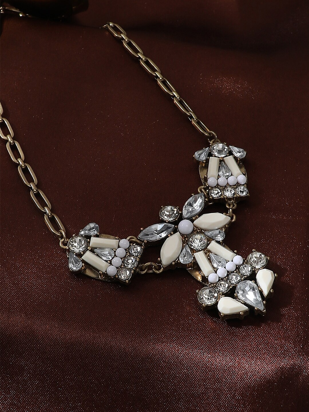 

SOHI Gold-Plated Statement Necklace